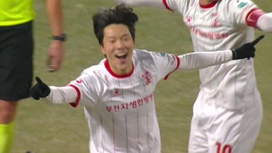 부천FC, 창단 후 첫 K리그 승격...수원FC 강등