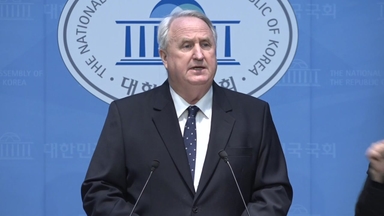 "계엄 이후 불행 극복해야"...인요한, 의원직 전격 사퇴