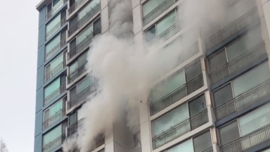 고양시 백석동 아파트서 불나 14명 구조...2명 연기 흡입