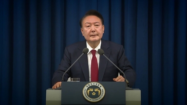 12월 3일 평일 계엄 선포...미국 대선 뒤 혼란 노렸다