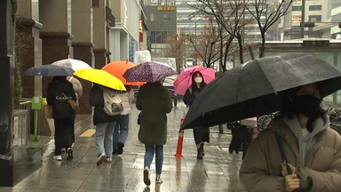 [날씨] 중부 약한 비·눈...밤부터 스모그에 초미세먼지 짙어져