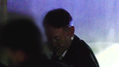 윤 전 대통령, 군사법원 증인 첫 출석..."구속된 군인에 미안"