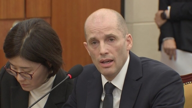 "한국은 패싱, 미국엔 보고서"...'마이웨이' 쿠팡 논란