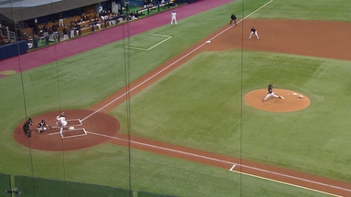 KBO리그 바뀌는 룰 '이럴 땐 주자 출루 가능해요'