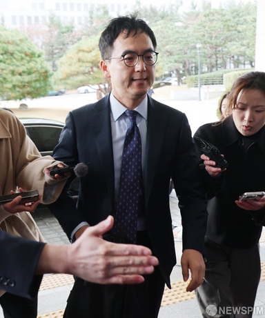 구자현 신임 검찰총장 대행, 정성호 장관 예방