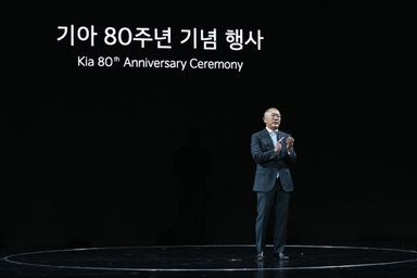 자전거로 시작해 세계 톱5까지…정의선 "기아의 '혼' 있기에 가능"