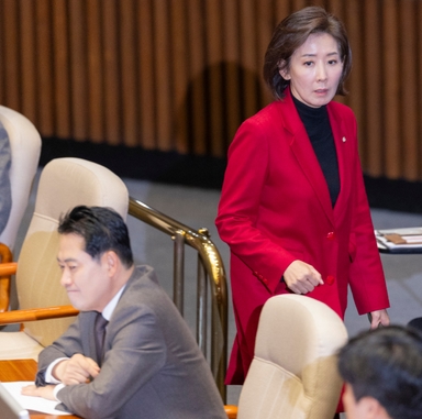 국힘, 우원식 국회의장 사퇴촉구 결의안 제출…"자격 없어"