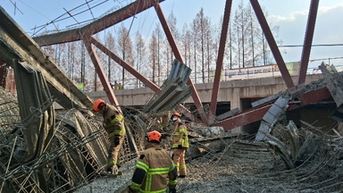 광주대표도서관 공사장 붕괴…사망 2명·실종 2명