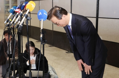 전재수 사퇴…차기 해수부 장관 '부산 인선'이냐 '전문가 라인'이냐