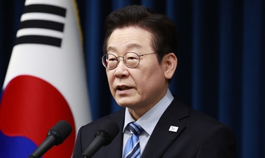 李 대통령 “버티기도 힘든데 자꾸 발목잡아…내부압박 힘들었다”