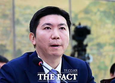 ‘국정감사 쇼크’ 유승민 해명, 뒤집어 보기 [유병철의 스포츠 렉시오]