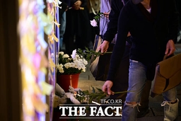 "핼러윈 분위기 사라진 지 오래"...참사를 잊지 못하는 이태원 [오승혁의 '현장']