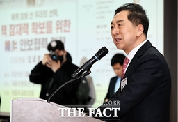 [이슈클립] 김기현, 김건희에 로저비비에 백 선물 해명..."사회적 예의 차원" (영상)