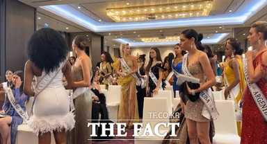 [이슈클립] "멍청이" 막말 후 '눈물' 사과…논란 얼룩진 미스 유니버스 (영상)