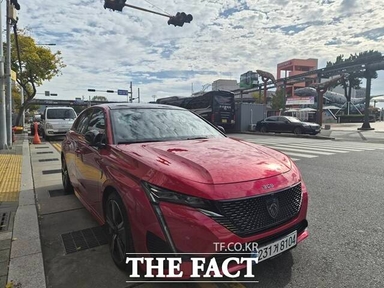 푸조 308 vs 5008…"영리한 동생과 힘 좋은 형님" [오승혁의 '팩트 DRIVE']