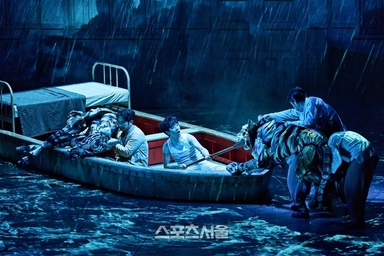 “호랑이가 객석에 뛰어들었다!”... 朴정민·朴강현 ‘심장 쫄깃’ 만든 벵골 호랑이…